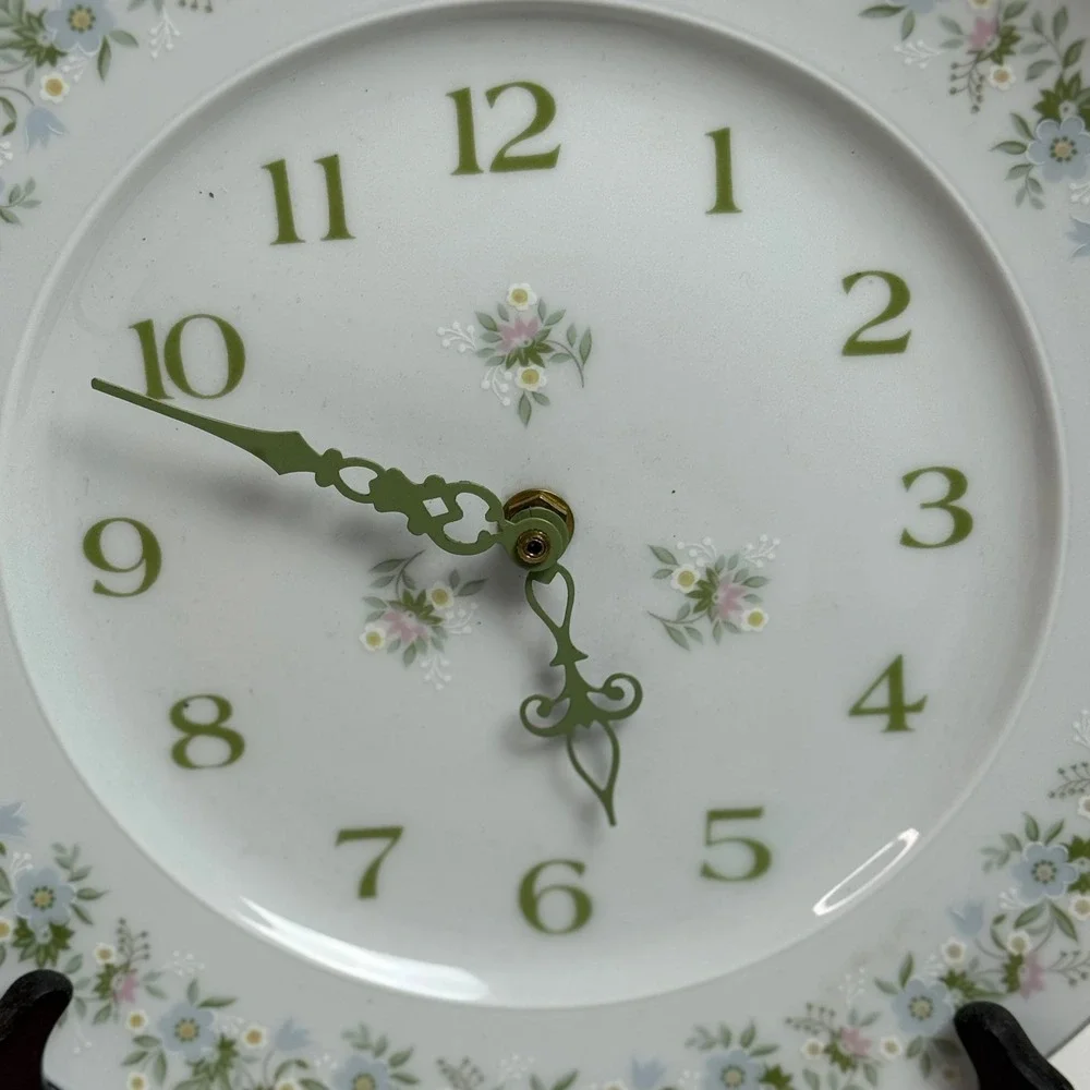 Johann Haviland Bavaria Germany Forever Spring Floral China Wall Clock 10in